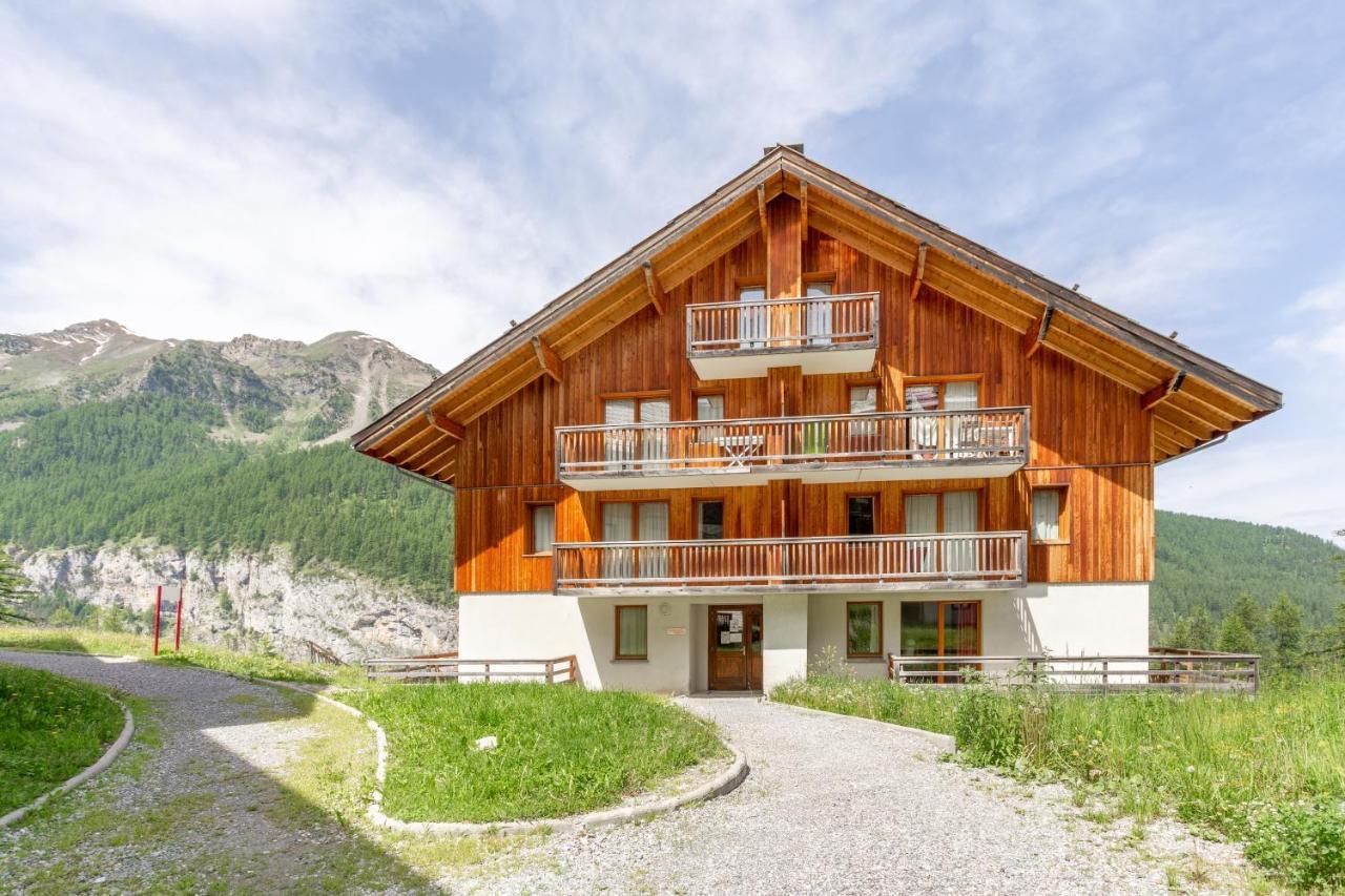 L'Oural Appartement Les Orres Buitenkant foto